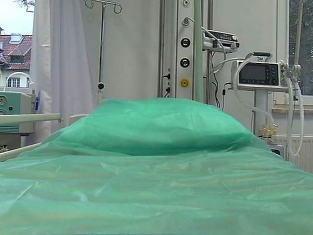MZ: 21 045 nowych zakażeń koronawirusem, 375 chorych zmarło