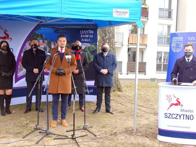 Mieszkańcy Szczytna mają szanse na tanie własne mieszkanie (sprawdź szczegóły) [wideo]
