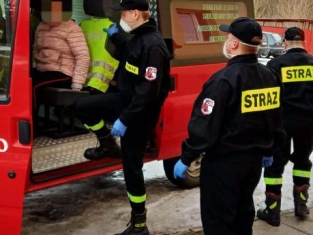 Dowóz na szczepienia trwa