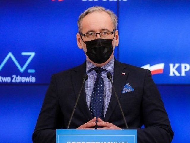 Od 26 kwietnia w 11 województwach łagodzenie części obostrzeń, w 5 regionach bez zmian