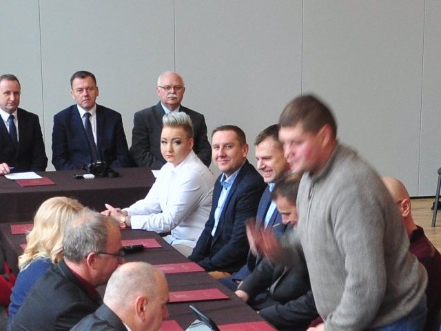 Uchwała na... 2,6 tysiąca złotych