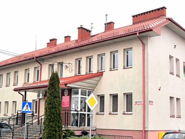 Firma ze Szczytna „rozbuduje dokumentacyjnie” urząd w Wielbarku