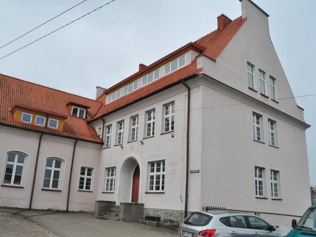 Szkolny budynek wraca do łask