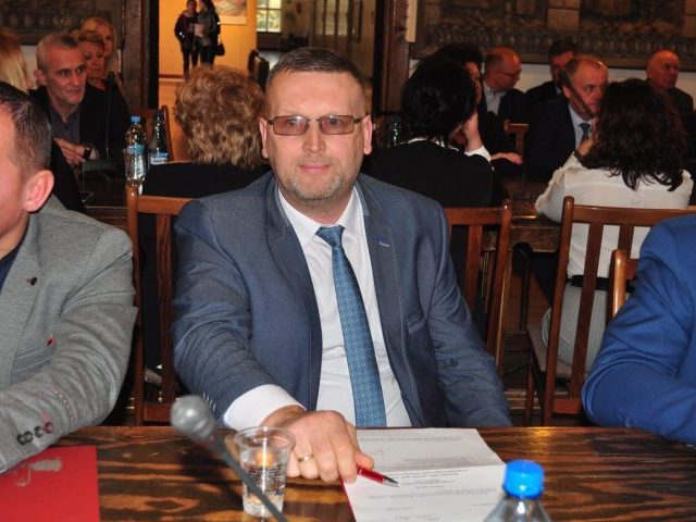 Radny Malec wzywa starostę do wyjaśnień