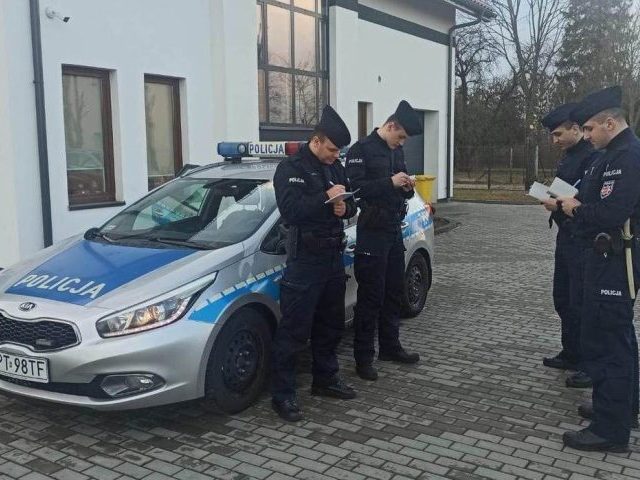 Szkolą młodych policjantów (zdjęcia)