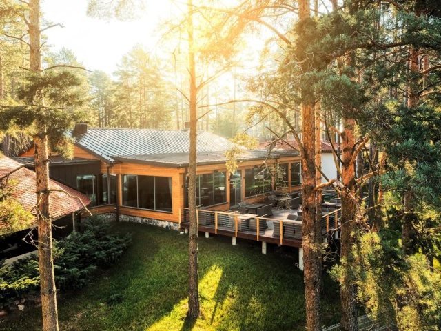 Niepowtarzalne przyjęcia w niepowtarzalnym otoczeniu Restauracji Natura w Warchałach zaprasza
