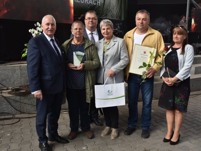 Sołtysi z naszego powiatu w „uściskach” marszałka
