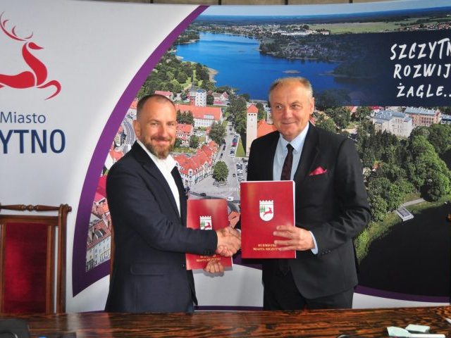 Umowa podpisana. Czy nasz stadion dorówna temu z Karpacza? (Rozmowa 