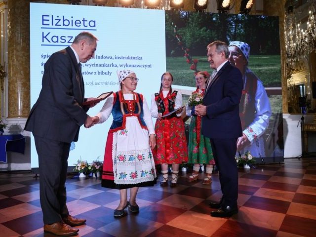 Elżbieta Kasznia odebrała nagrodę Kolberga
