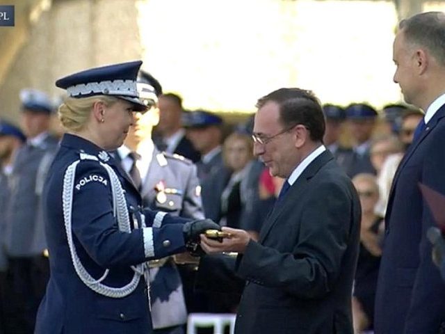 Generał Iwona Klonowska... stoi na czele WSPol (zdjęcia, wideo)