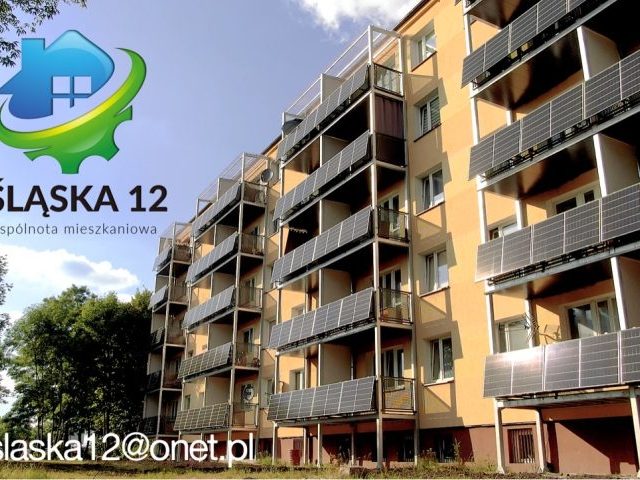 Blok Wspólnoty Mieszkaniowej Ślaska 12 stał się gwiazdą medialną (wideo)