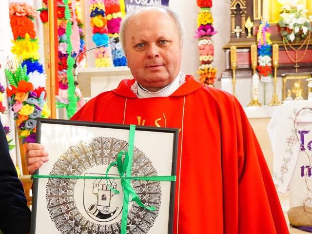 Ksiądz Józef Midura nadal dziekanem dekanatu Rozogi