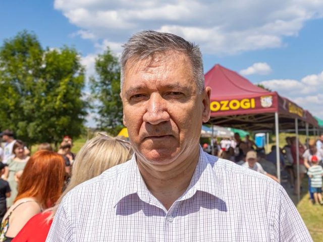 Pewna likwidacja pustych szkół w gminie Rozogi