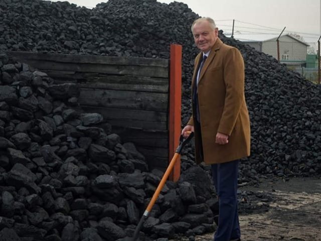 Po rządowy węgiel trzeba przyjechać do Szczytna