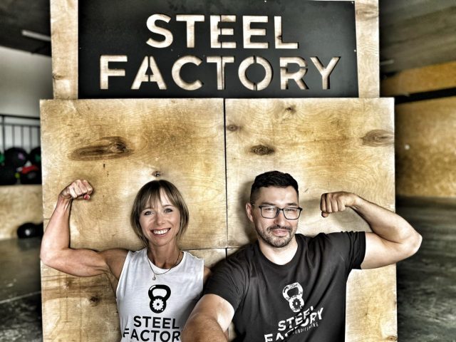 Odkryj swoje możliwości w klubie fitness Steel Factory 12-100 Szczytno