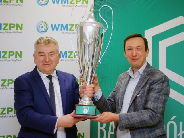 Bank Spółdzielczy w Szczytnie został sponsorem tytularnym Wojewódzkiego Pucharu Polski. Zobacz materiał wideo z podpisania umowy