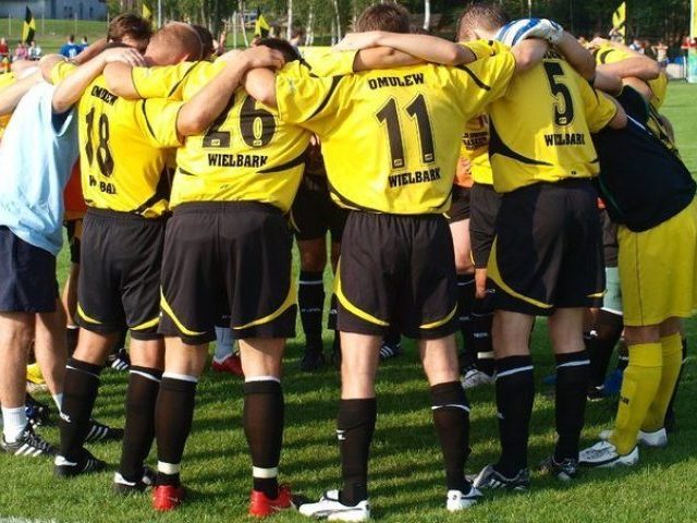 Omulew Wielbark wygrywa pierwsze spotkanie rundy wiosennej