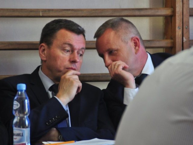 Niespodziewane decyzje władz Pasymia. Skarbnik Młyńczak po 20 latach do odwołania