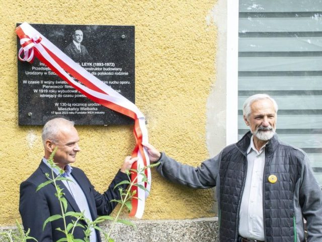 Odsłonięcie tablicy upamiętniającej Emila Leyka. Wyjątkowa uroczystość w Wielbarku (zdjęcia)