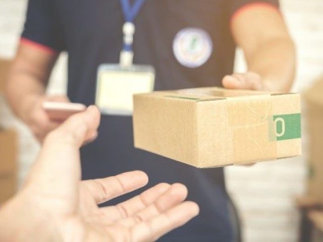 Opakowania a zwiększenie wydajności w e-commerce