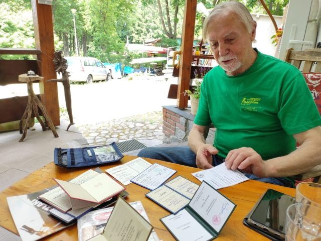Muzyka, żagle i przygoda. Nietuzinkowe Życie Tadeusza Michalskiego. Faworyt Posejdona i Polihymni