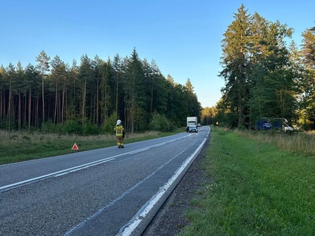 Kolizja na trasie Szczytno – Jedwabno. Ford focus zderzył się z volkswagenem polo