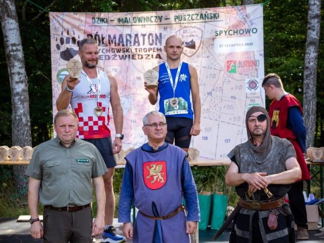 Vitalii dopadł spychowskiego niedźwiedzia (zdjęcia)