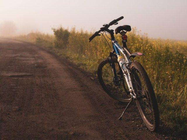 Co warto wiedzieć o trenażerach rowerowych?