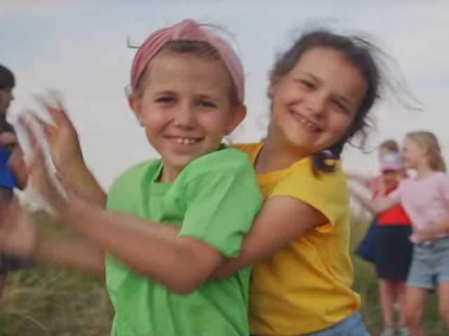 „Pięknie żyć” - debiut teledysku Dziecięcego Zespołu Wokalnego z Pasymiu (wideo)