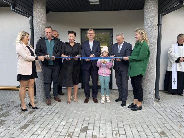 Świetlice dla Narajt i Leleszek praktycznie gotowe (zdjęcia)