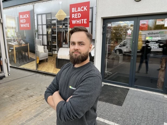 Wielkie otwarcie sklepu ABM Meble z marką Black Red White w Szczytnie (sprawdź szczegóły)