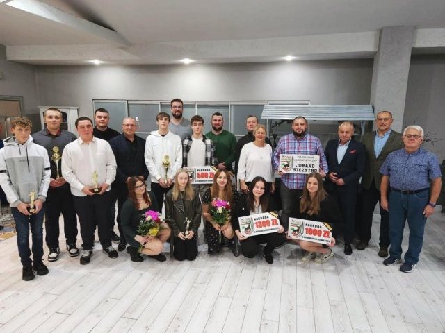 Moc wspaniałych osiągnięć. Klub lekkoatletyczny Jurand Szczytno świętował sezon sukcesów (zdjęcia)