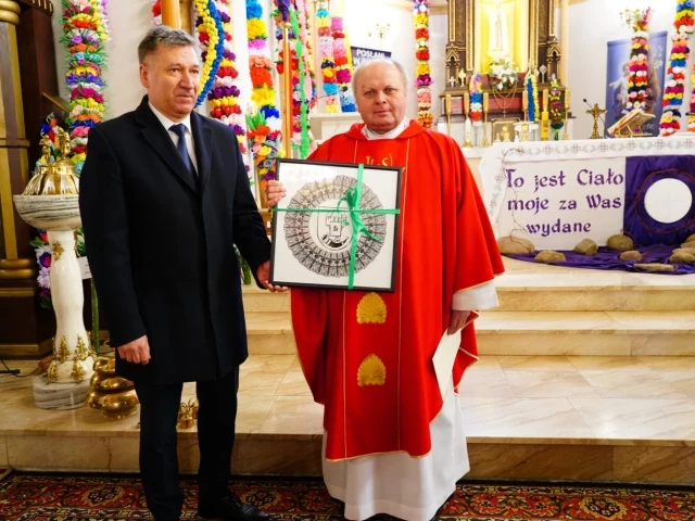 Czy to początek „wojny” między wójtem a plebanem?