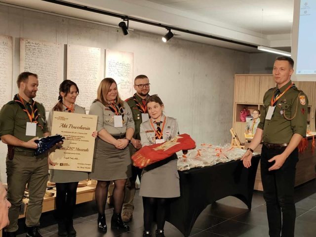 Hufiec ZHP Mazurski wraca po 19 latach. Symboliczna data 11 listopada ożywia ducha harcerstwa w powiecie szczycieńskim