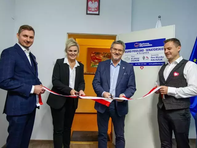 Platforma Obywatelska w centrum Szczytna. W piątek otwarto nowe biuro poselsko-senatorskie