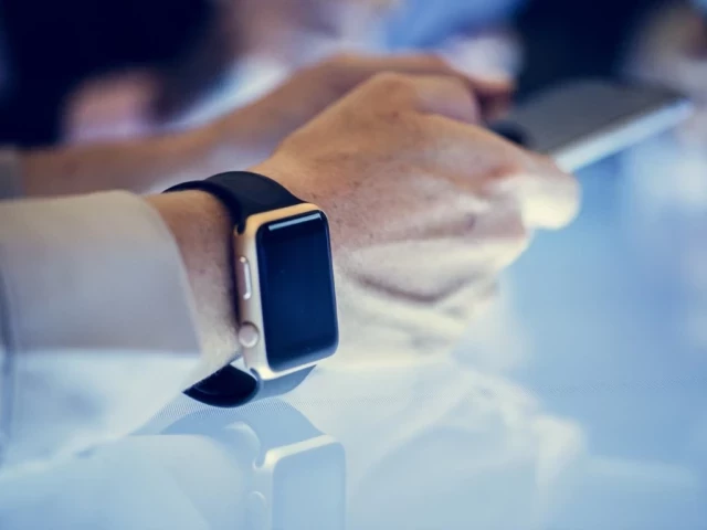 Najlepsze aplikacje dla Apple Watch w 2023 roku