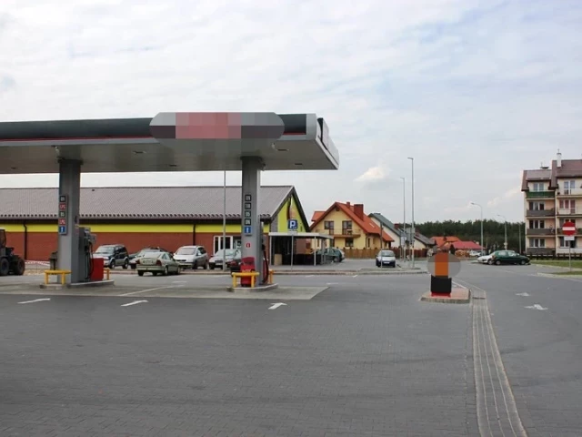 Policja szuka sprawcy napadu na stację benzynową