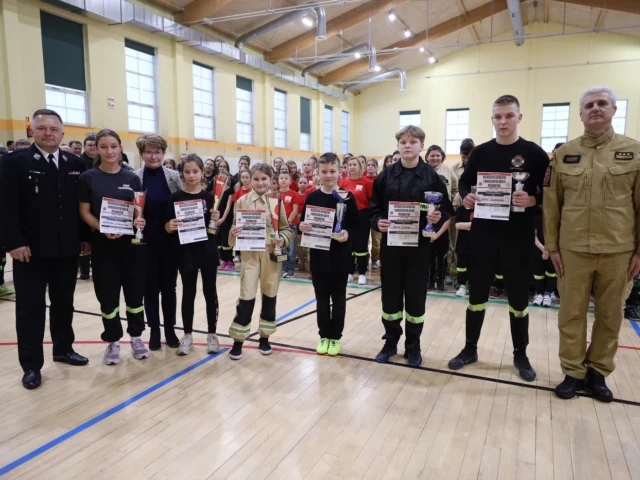Oliwa, Kajetan, Zofia, Artur oraz Weronika i Kamil to ogniste talenty powiatu (zdjęcia)