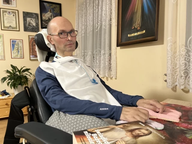 Ks. Andrzej Preuss: życie w cieniu choroby, wiara w światło dobra – razem dla jego uśmiechu
