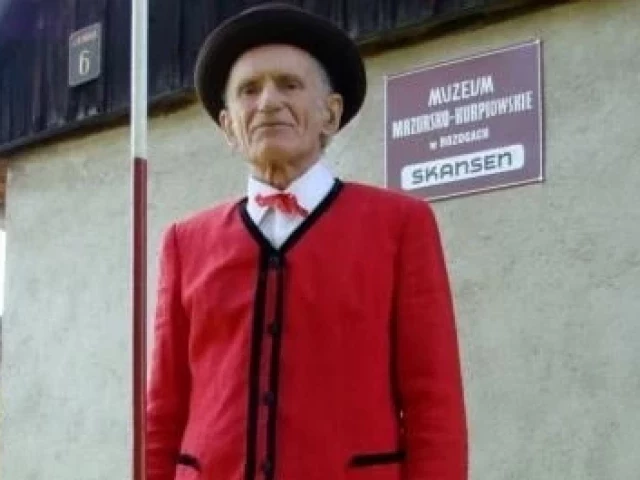 Rozogi z rondem zasłużonego mieszkańca?