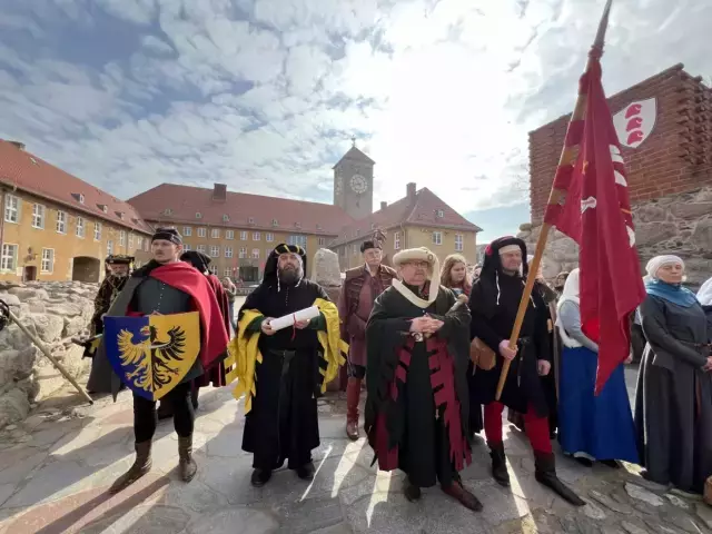 Rycerze powrócili do Szczytna. Historia spotyka się z teraźniejszością (zdjęcia)
