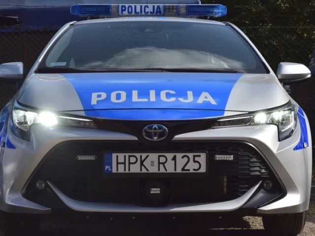 Potraktował radiowóz jak taksówkę. Za pijany wybryk 64-latek stanie przed sądem