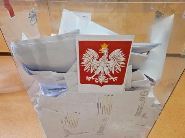 Jak głosować? NAJWAŻNIEJSZE: 4 razy X – po jednym X na każdej z list