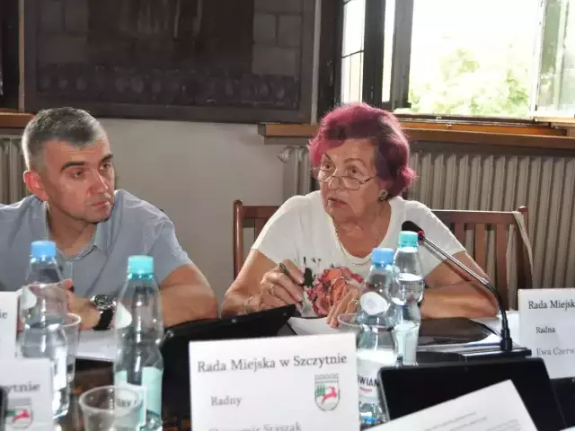 Koniec pewnej ery w Radzie Miejskiej Szczytna. Radni rezygnują