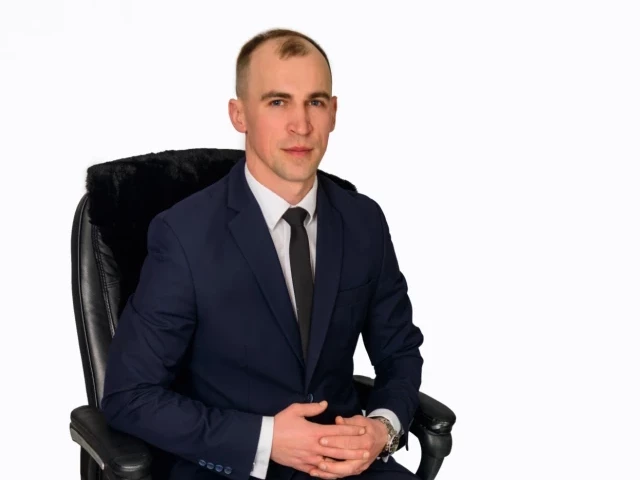 Grzegorz Kaczmarczyk nowym wójtem gminy Rozogi. Jakie ma plany? Kto pomagał mu w kampanii?