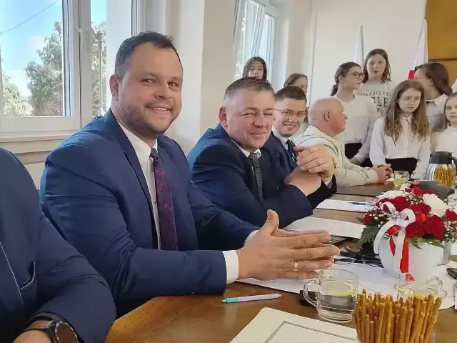 Mieszkańcy gminy Rozogi protestują przeciwko radnemu