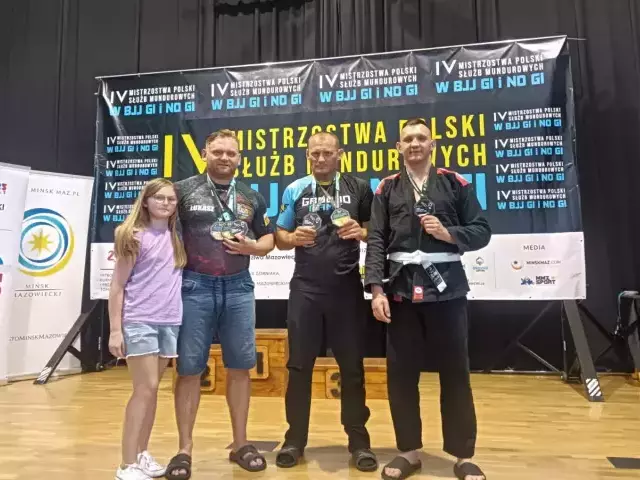 Medalowe sukcesy szczycieńskich mundurowych. Za nami Mistrzostwa Polski Służb w brazylijskim jiu-jitsu [ROZMOWA]