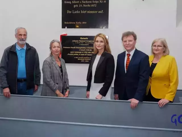 Wzruszający powrót do przeszłości: Jan Samuel Gregorovius doczekał się pamiątkowej tablicy (zdjęcia)