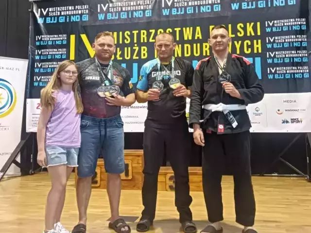 Medalowe sukcesy szczycieńskich mundurowych. Za nami Mistrzostwa Polski Służb w brazylijskim jiu-jitsu