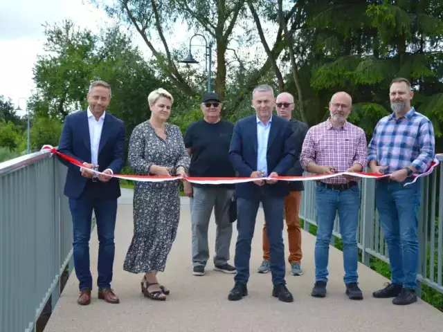 Nowa kładka pieszo-rowerowa nad Omulwią już gotowa